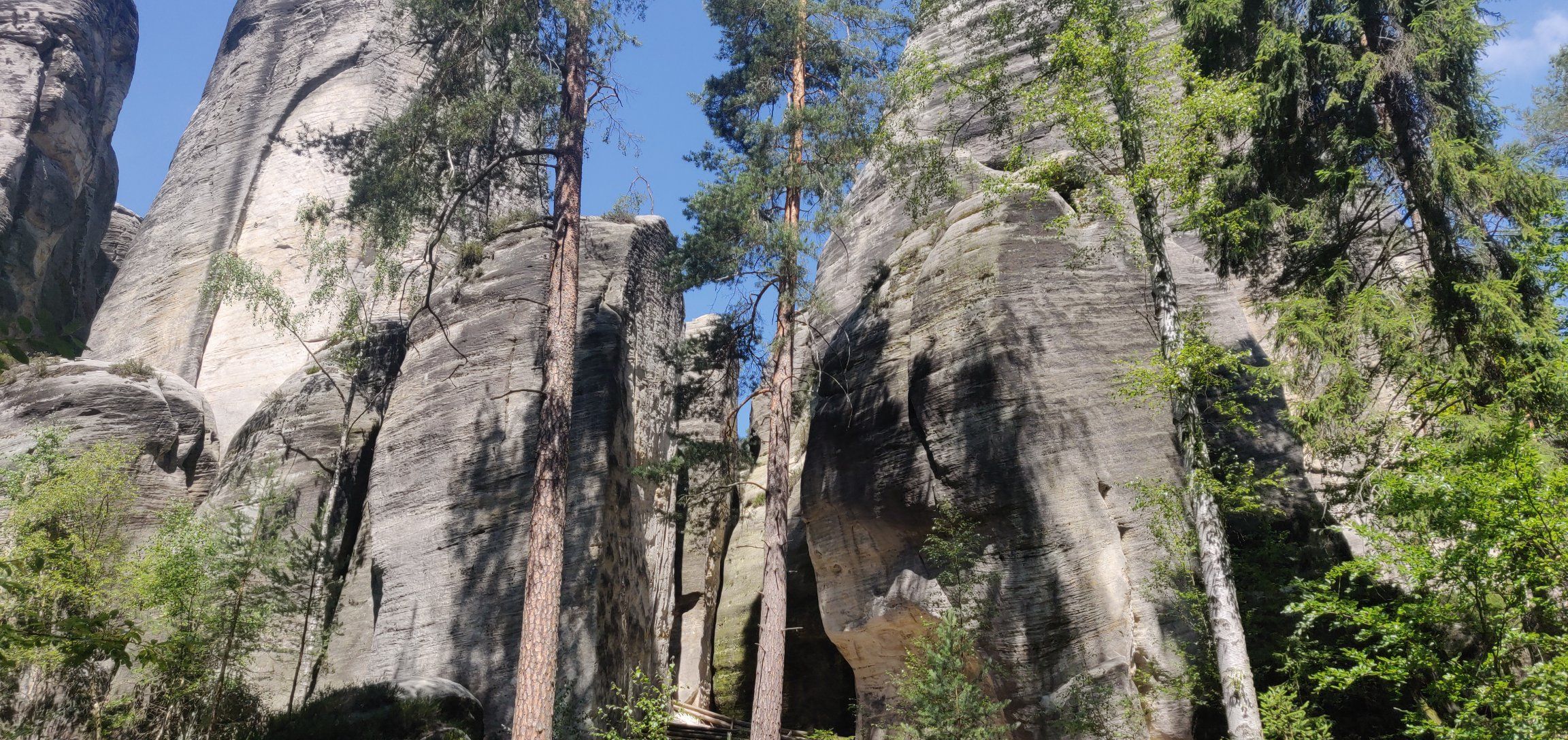 Foto bij Adršpach Skalní