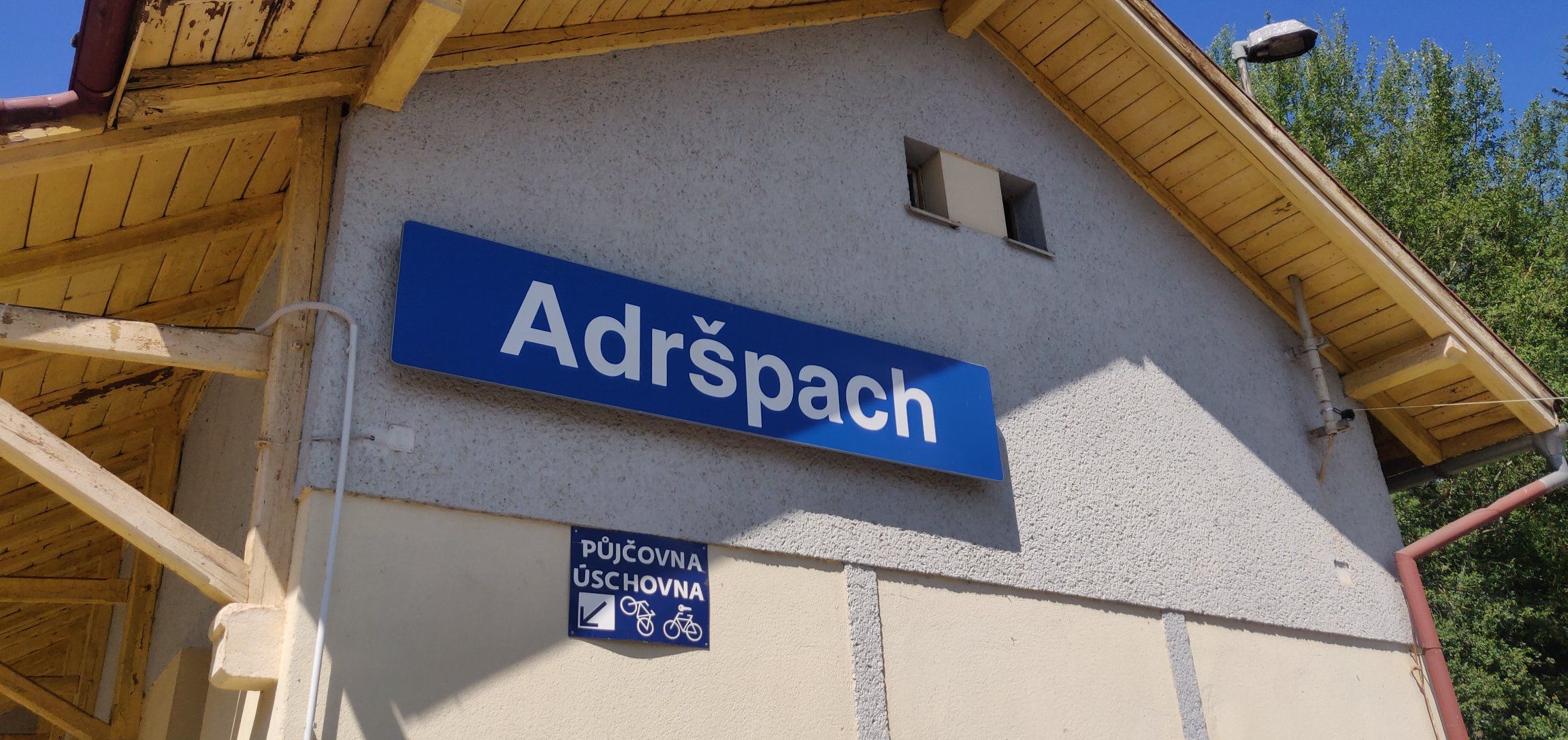 Foto bij Adršpach Skalní
