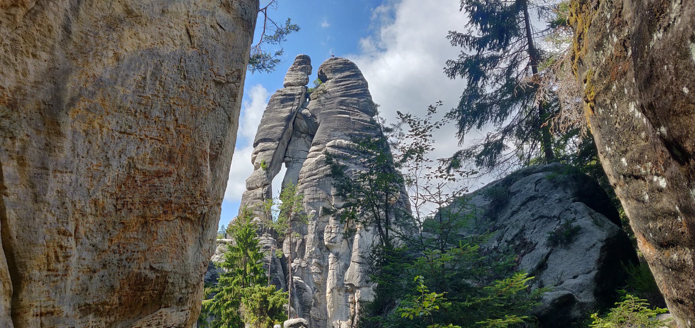 Foto bij Adršpach Skalní