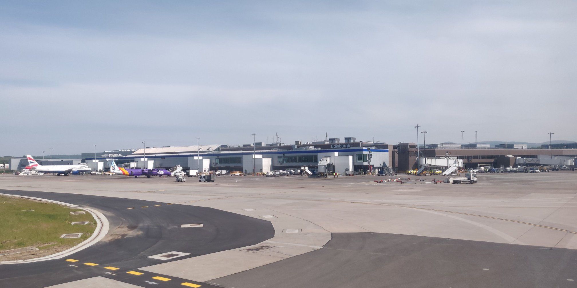 Foto bij Edinburgh Airport