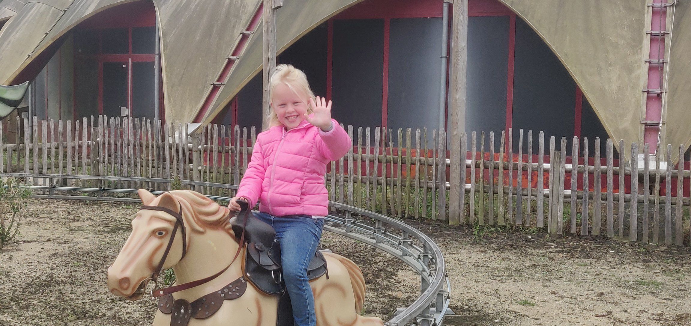 Foto bij Slagharen part 2!