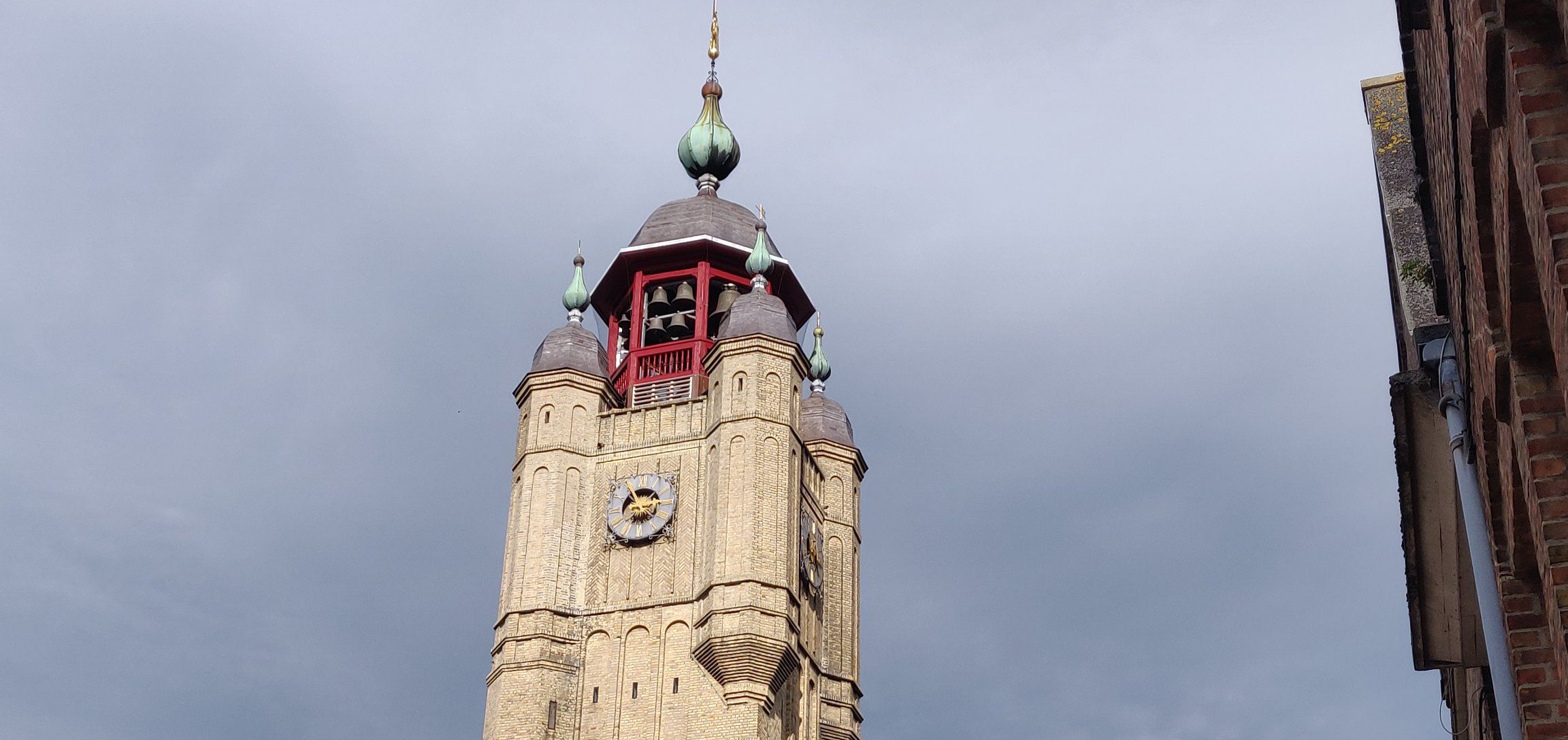 Foto bij Bergues (Sint-Winoksbergen)