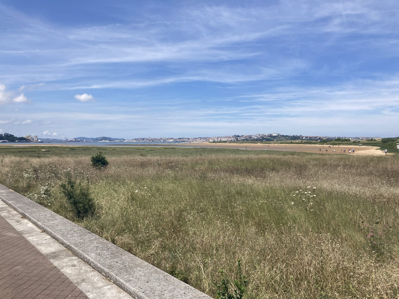 Foto bij Ribamontán Al Mar