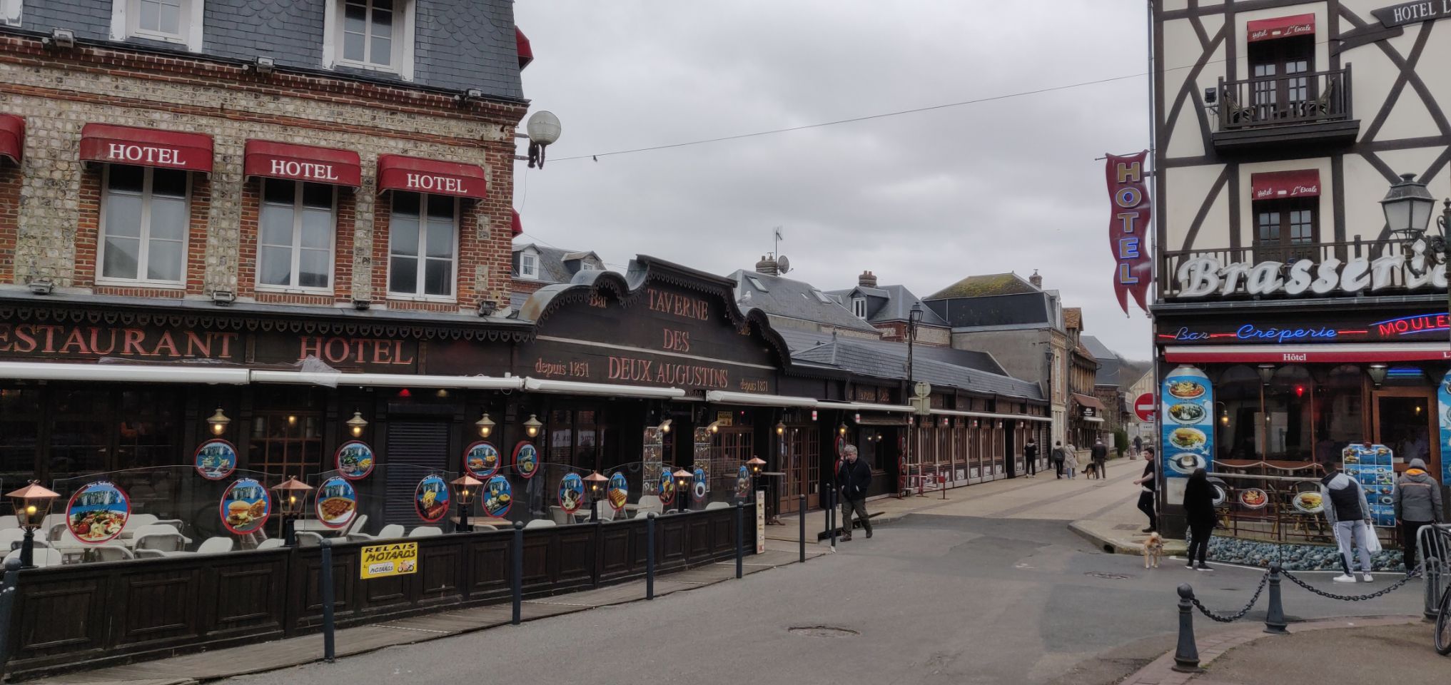 Foto bij Étretat