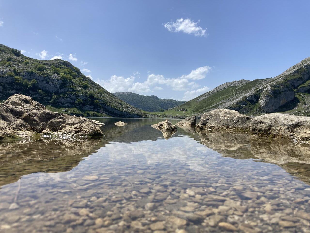 Foto bij Picos de Europe - Lagos de Covadonga