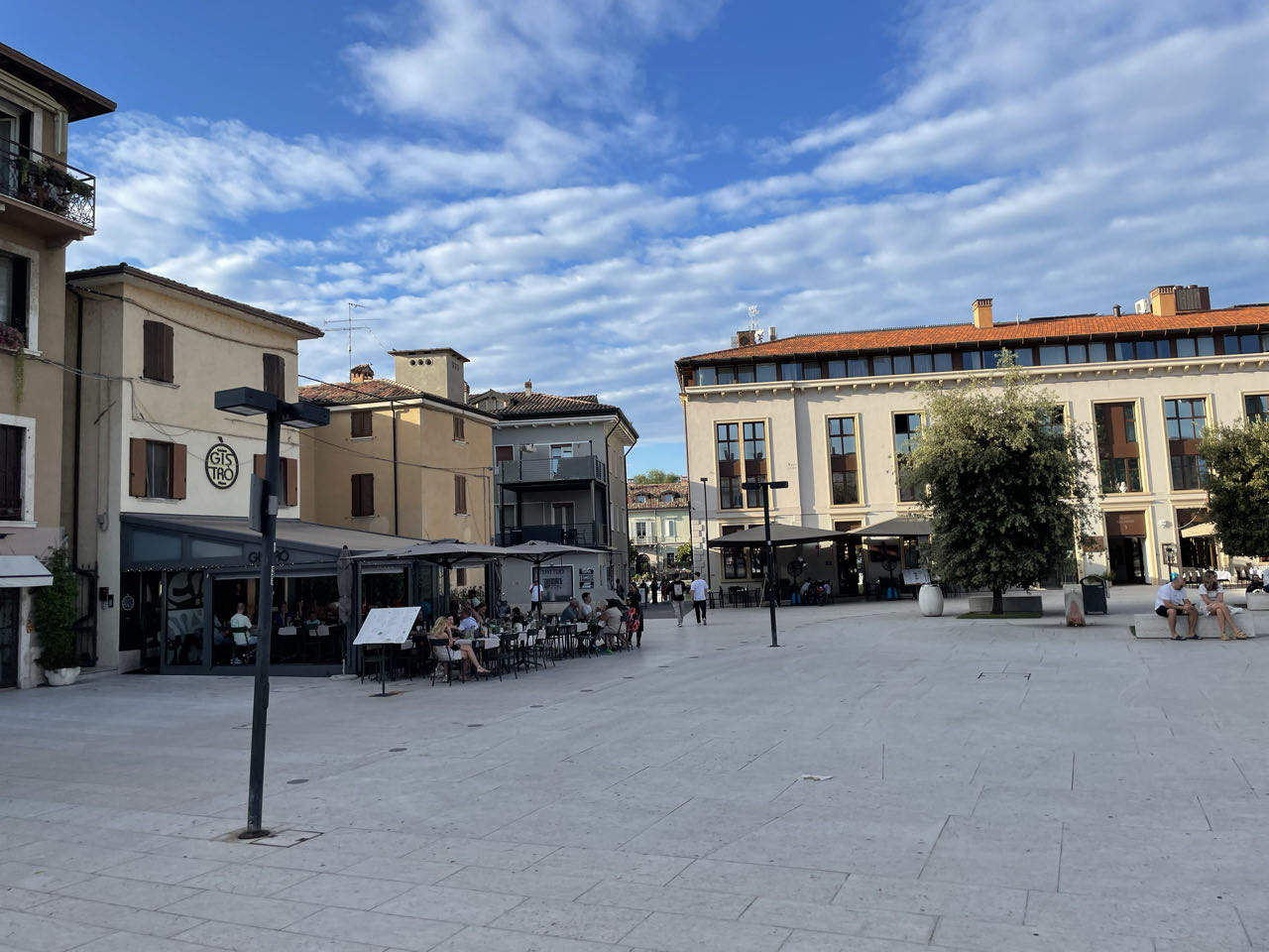Foto bij Peschiera del Garda