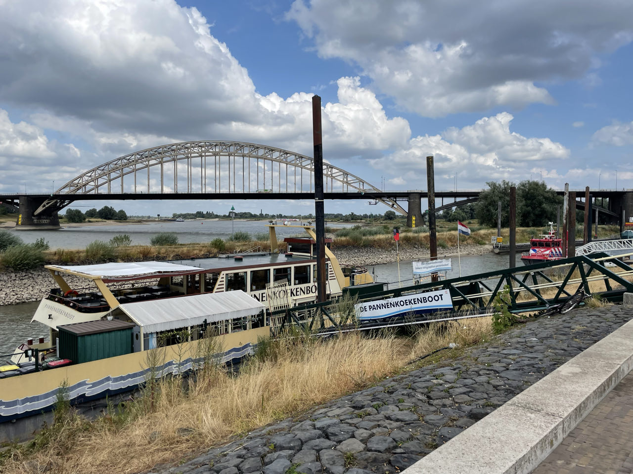 Foto bij Nijmegen
