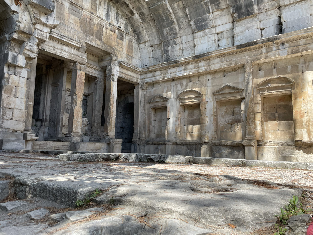 Foto bij Nimes