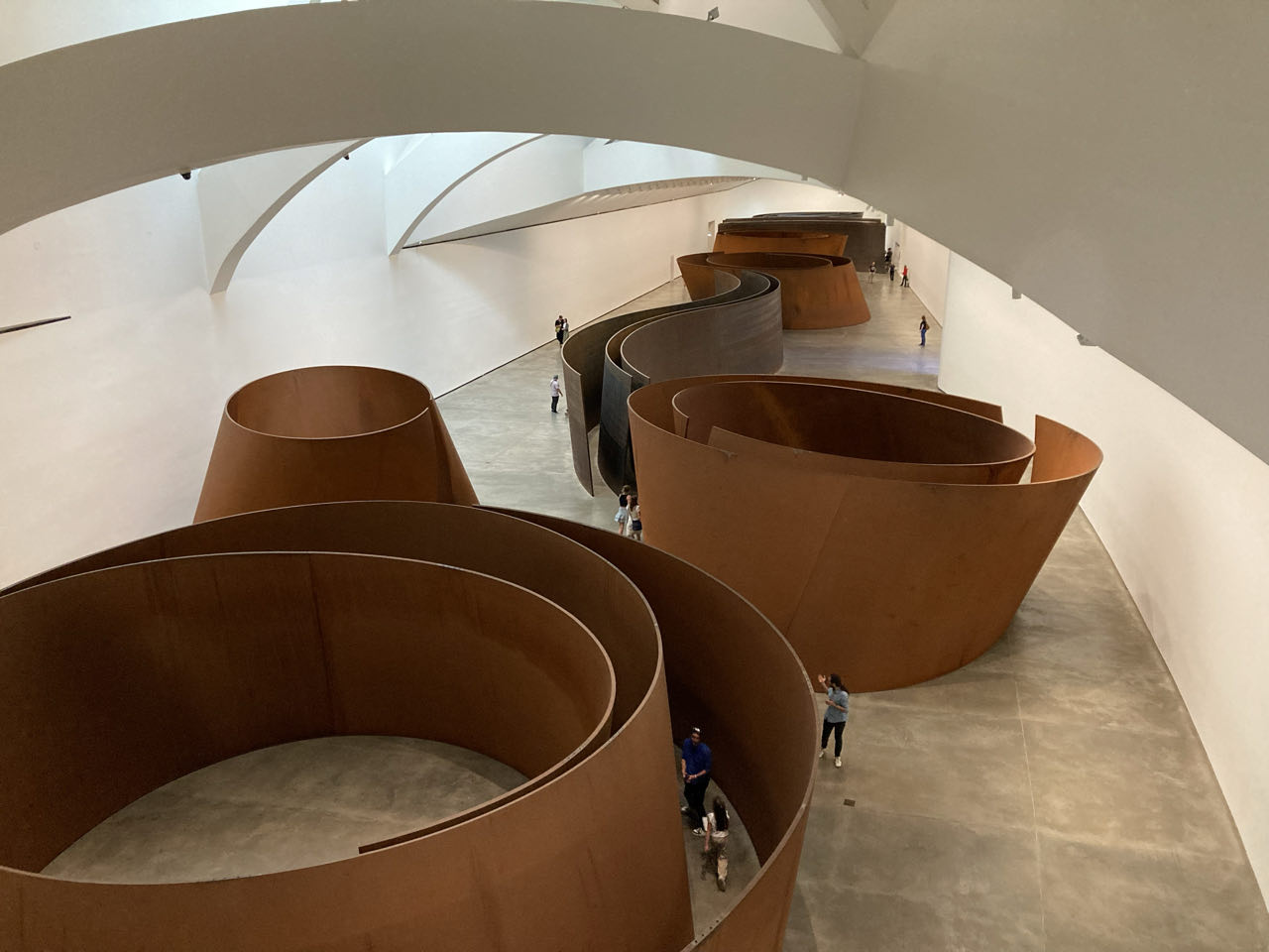 Foto bij Guggenheim Bilbao