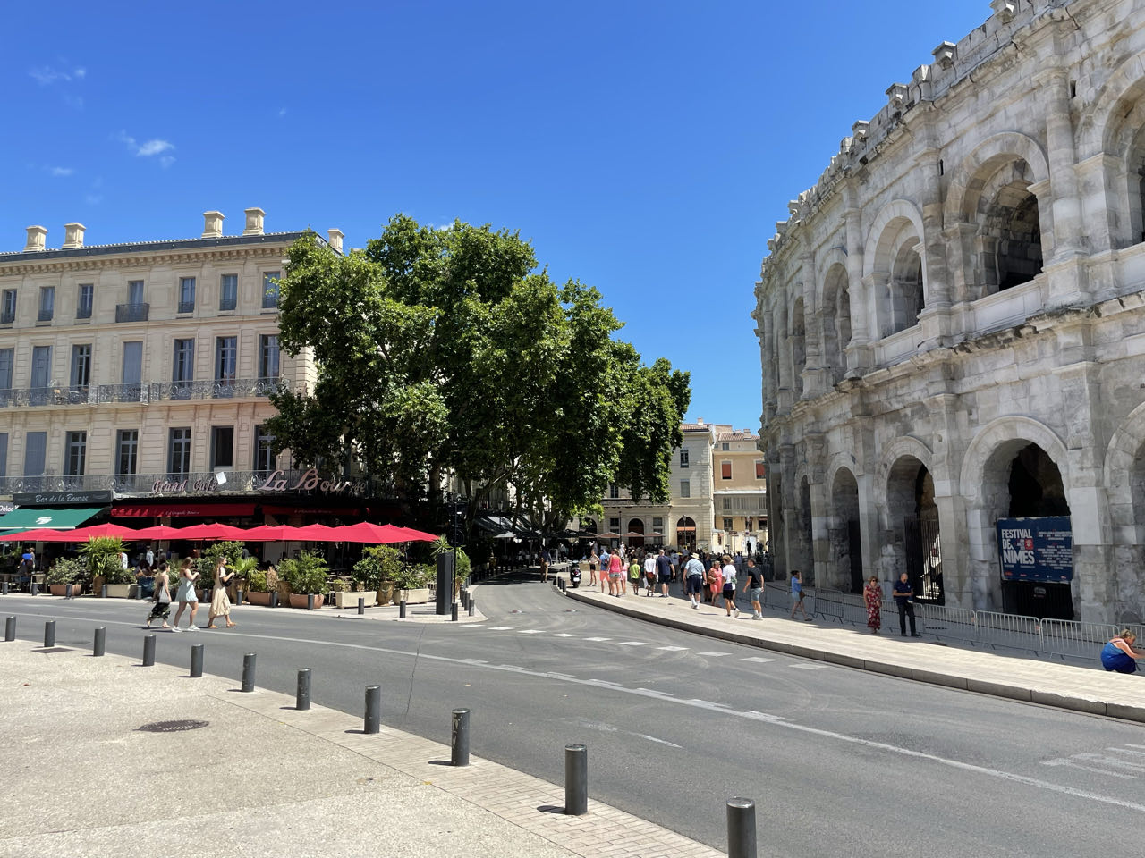 Foto bij Nimes
