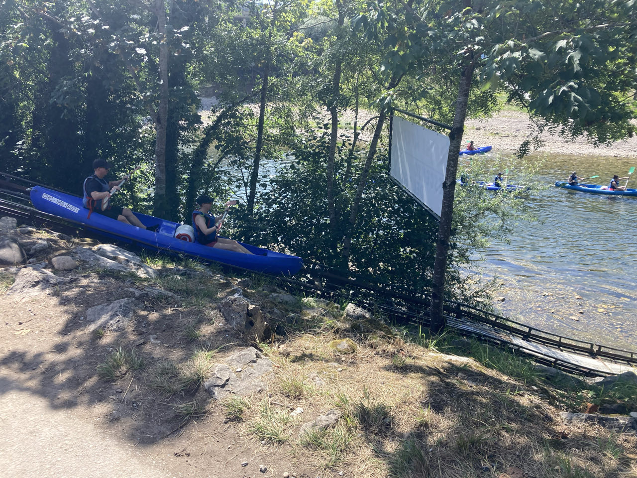 Foto bij Cangas De Onís - Kano op de Sella