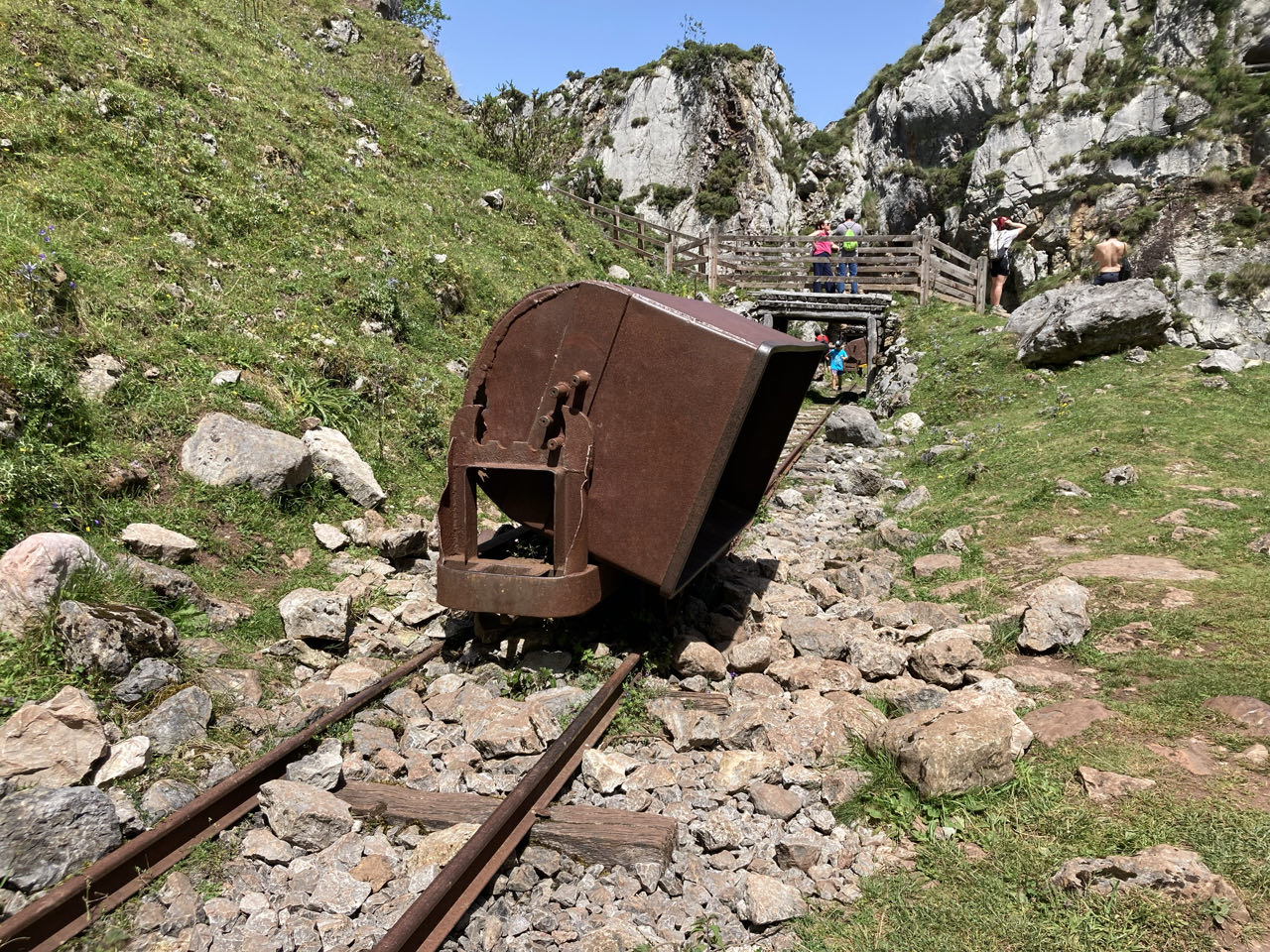 Foto bij Picos de Europe - Lagos de Covadonga