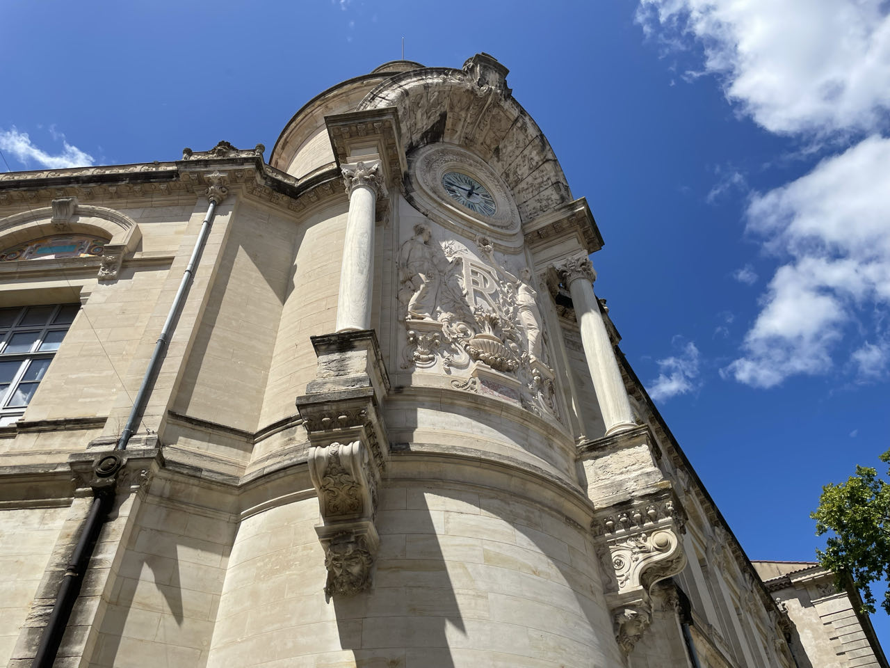 Foto bij Nimes