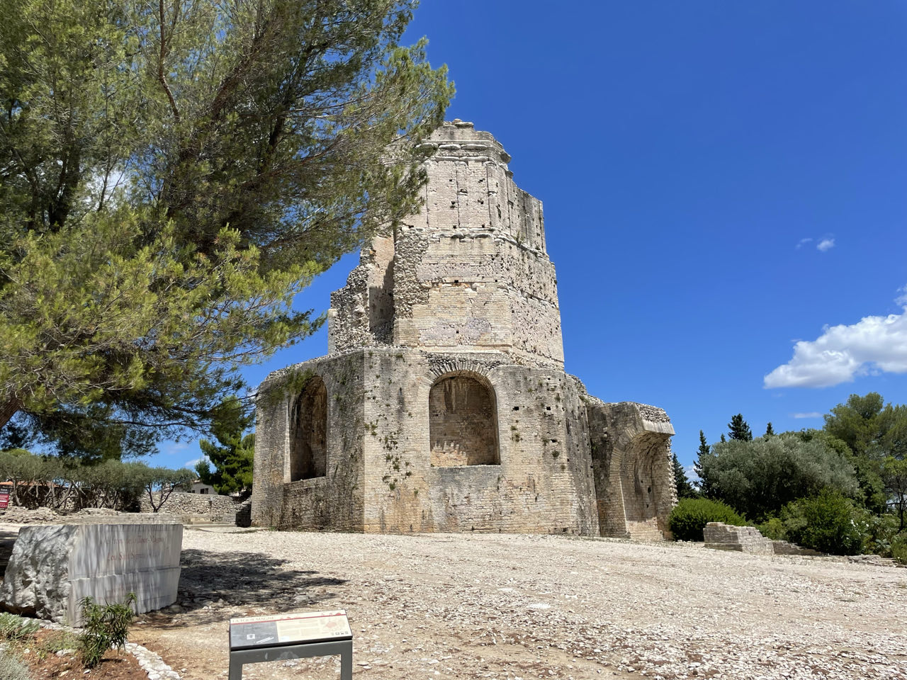 Foto bij Nimes